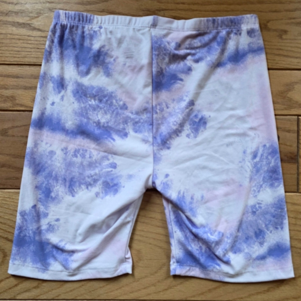Just Be Tie Dye Purple and White Shorts NWOT - Picture 3 of 3